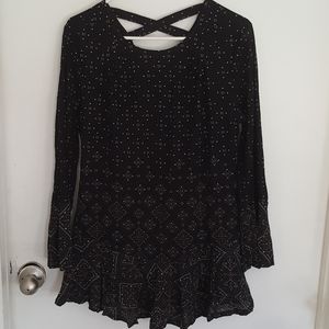 🌼3 for 22🌼Flared Long Sleeve Blouse sz med
